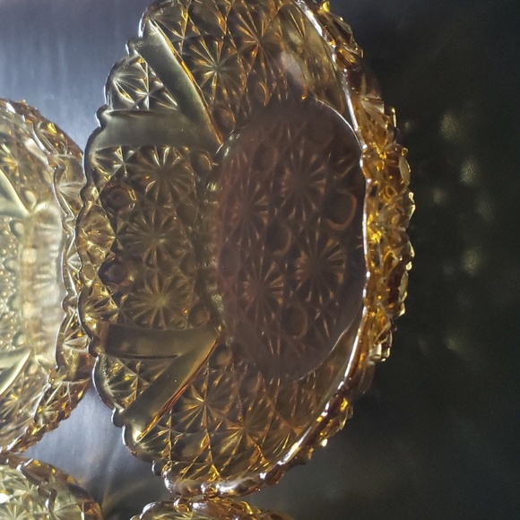 L.G. Wright Daisy and Button Amber Glass - Picture 11 of 12